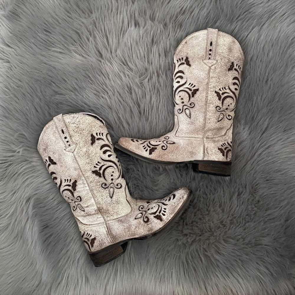 Distressed Roper Western Cowboy Boots
